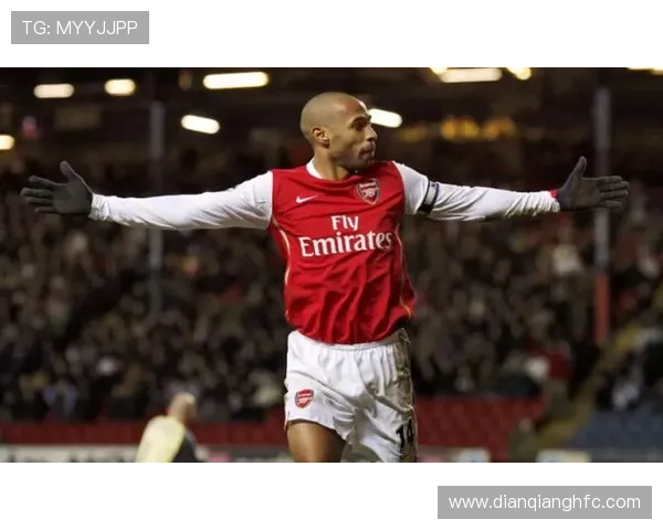 布莱恩姓足球明星的传奇故事与辉煌成就揭秘